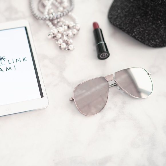 Style Link Miami Accessories - Silver Mirror Lens Oversized Sunglasses